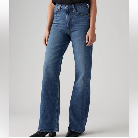 Levi's Women's Ribcage Wide Leg - Picture 1 of 3